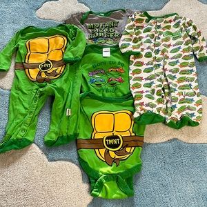 TMNT 🐢 Baby Bundle 3-6m